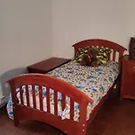 Family-Friendly In Quiet Laval Neighborhood